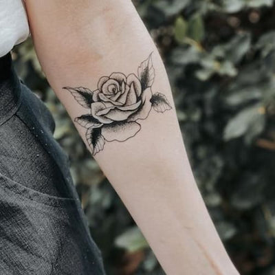 Classic Black Rose - Temporary Tattoo