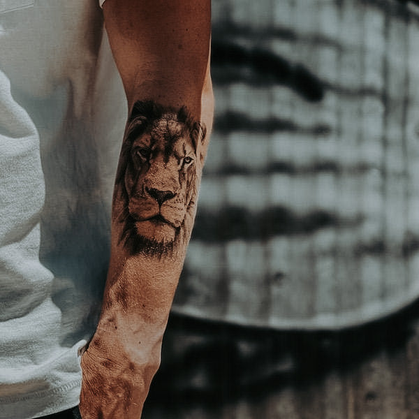 Lion Face - Temporary Tattoo